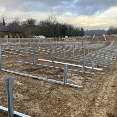 Beginn der Unterkonstruktionsmontage Anfang Februar 2026