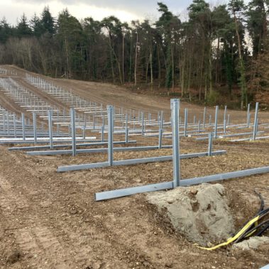 Beginn der Unterkonstruktionsmontage Anfang Februar 2026