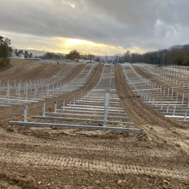 Beginn der Unterkonstruktionsmontage Anfang Februar 2026