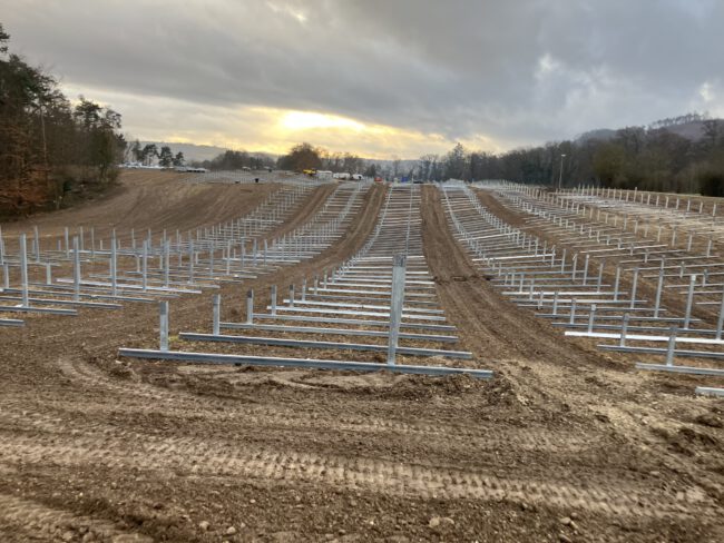 Beginn der Unterkonstruktionsmontage Anfang Februar 2026