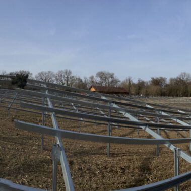 Fertig montiere Unterkonstruktion im Park Katzental März 2026