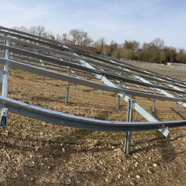 Fertig montiere Unterkonstruktion im Park Katzental März 2026