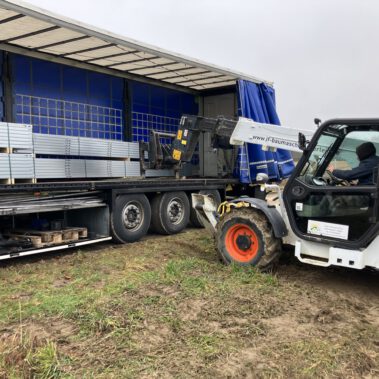 Anlieferung Unterkonstruktion 03-12-25