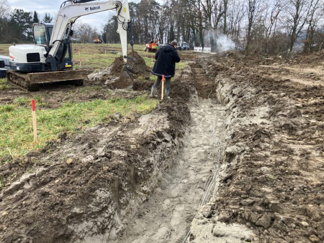 Verlegung Mittelspannungs- und Wechselrichterkabel Dezember 2025